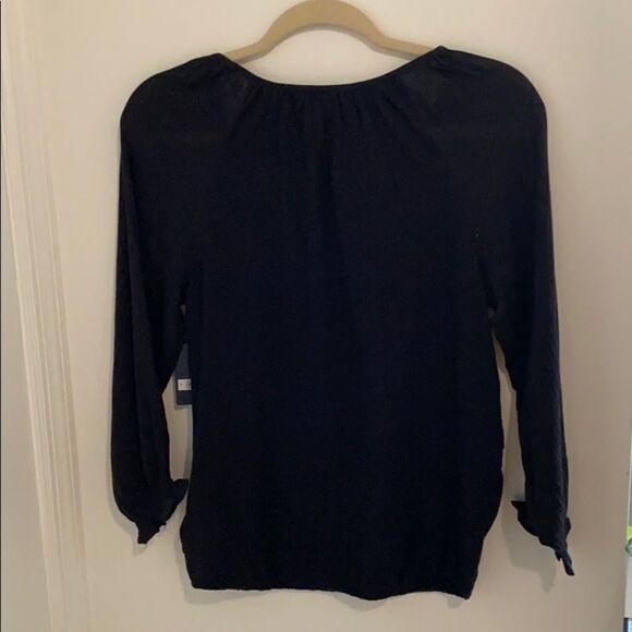 Lucky Brand Blouse.Xs. NWT. - Picture 2 of 9